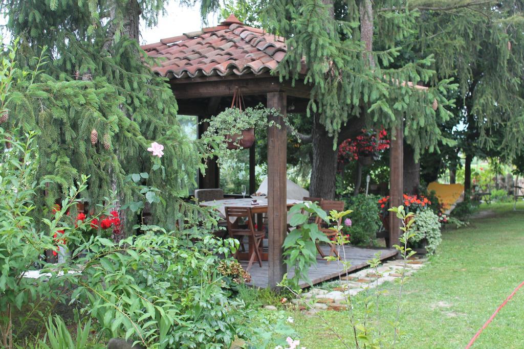 منزل الضيف Calosso  في Casa Giuliana الغرفة الصورة